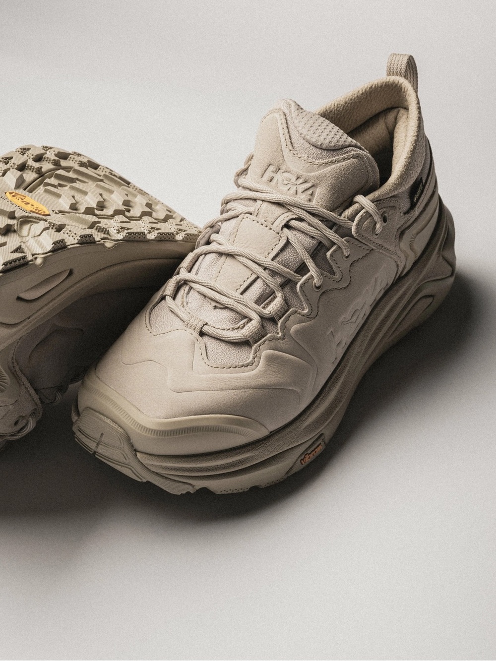 Hoka Kaha 3 GTX hiking sneakers